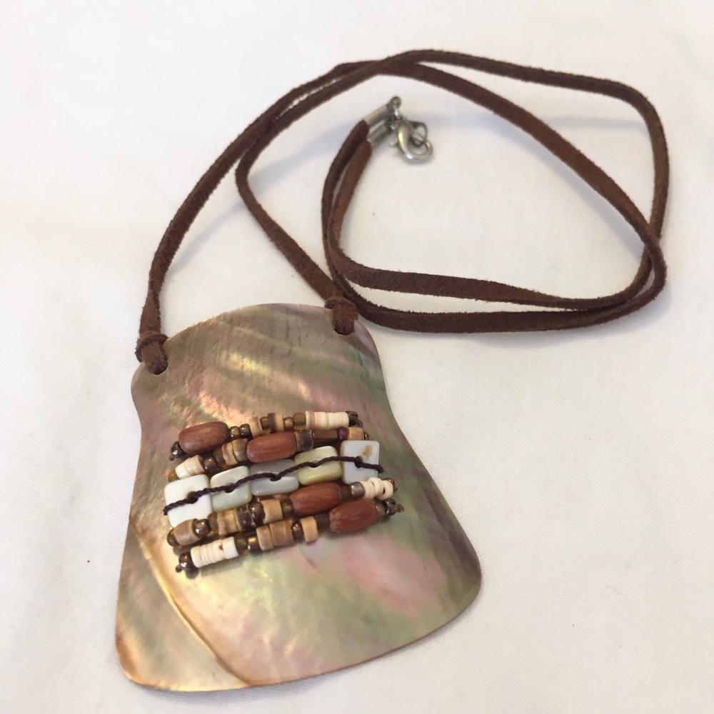 Boho Leather Necklace with Bronze-Colored Pendant